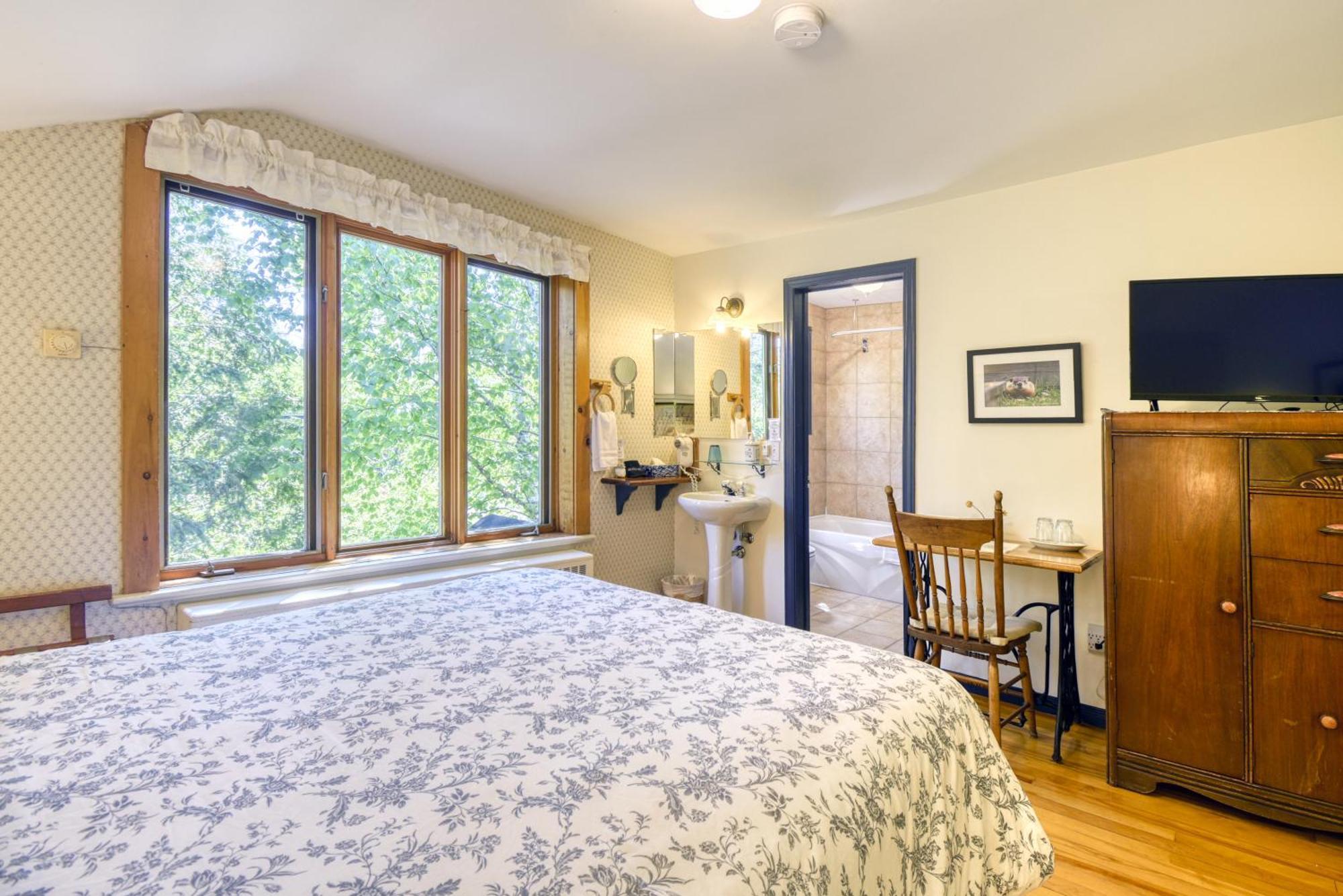 Auberge Le Lupin-Self Check-In Mont-Tremblant Ngoại thất bức ảnh